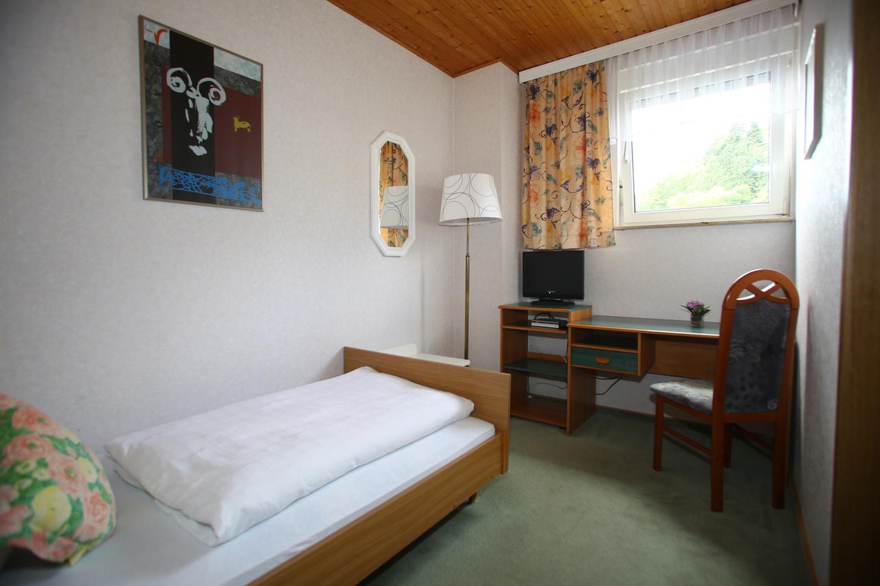 Pension Weinberg Mit Landhaus Nizza Gleisweiler Exterior foto