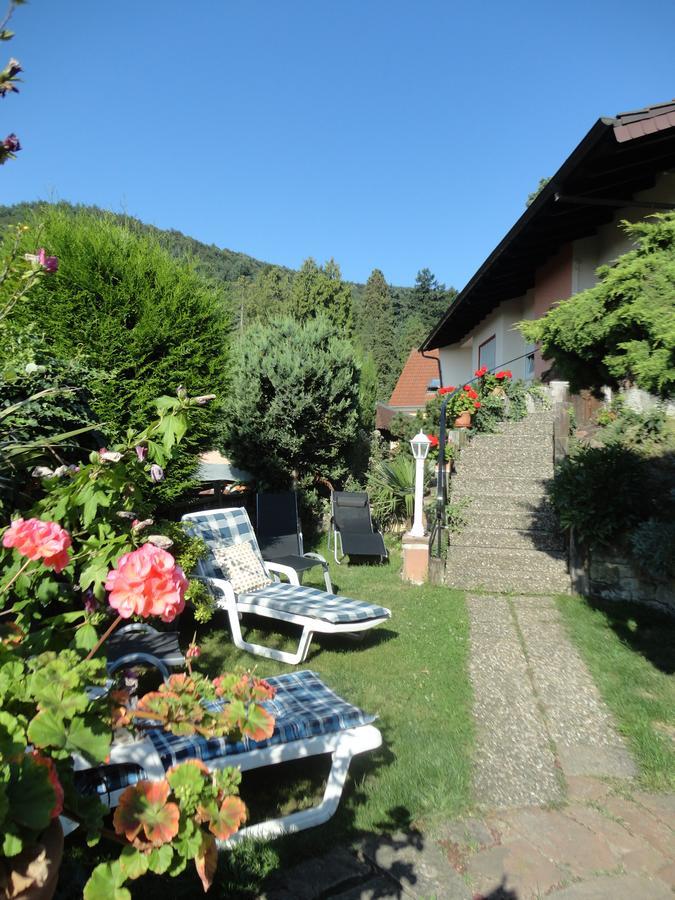 Pension Weinberg Mit Landhaus Nizza Gleisweiler Exterior foto